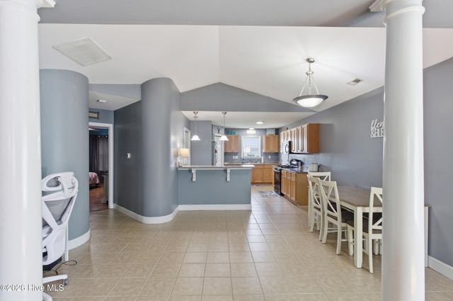 404 Elsmore Drive, New Bern, NC 28562