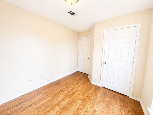 6212 Brookhaven Trail, Arlington, TX 76001