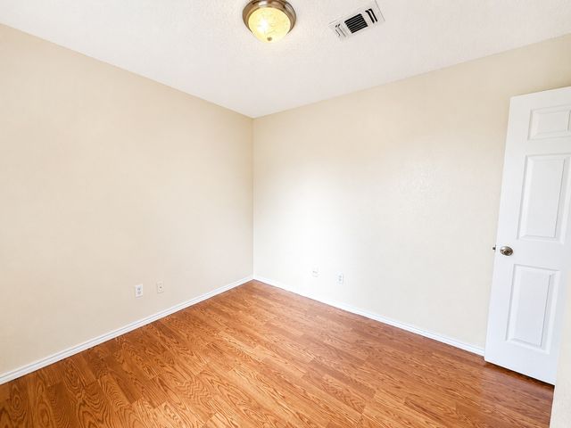 6212 Brookhaven Trail, Arlington, TX 76001
