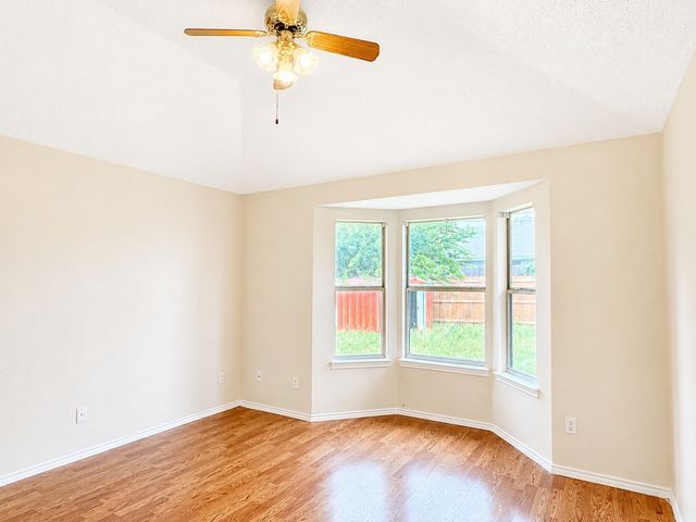 6212 Brookhaven Trail, Arlington, TX 76001