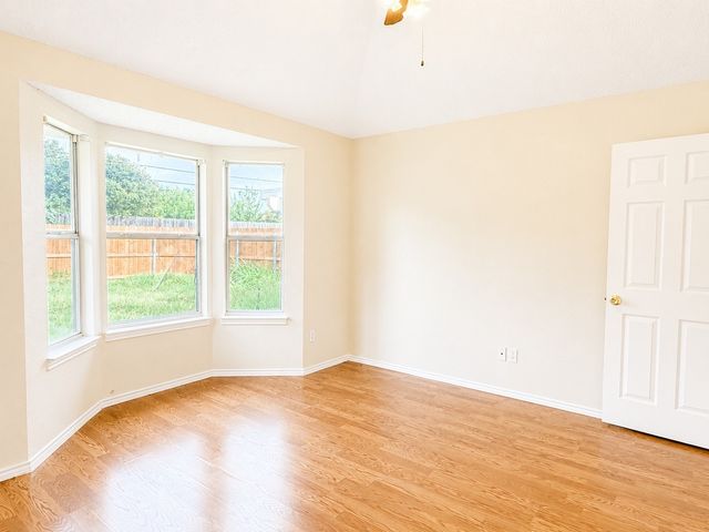 6212 Brookhaven Trail, Arlington, TX 76001
