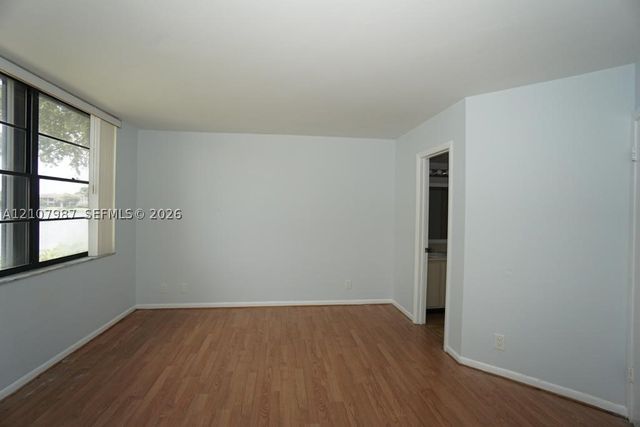 212 Lake Pointe Dr 106, Oakland Park, FL 33309