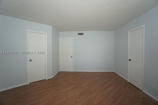 212 Lake Pointe Dr 106, Oakland Park, FL 33309