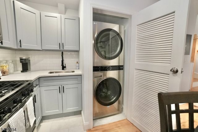 189 Summit Cross, Rutherford Boro, NJ 07070