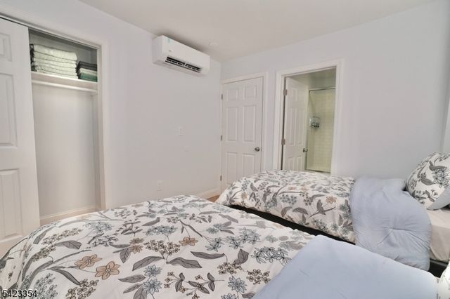 189 Summit Cross, Rutherford Boro, NJ 07070