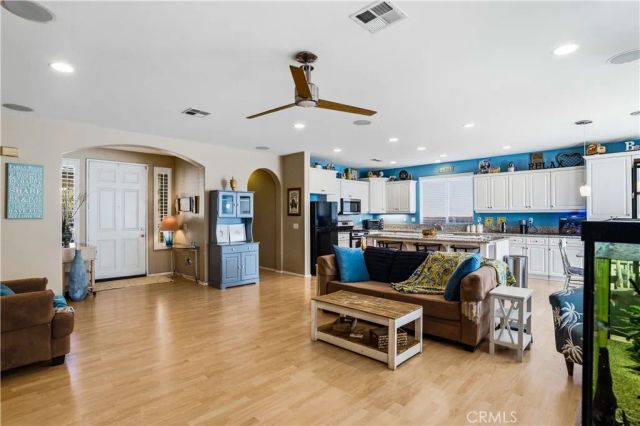 29433 Lake Hills, Menifee, CA 92585