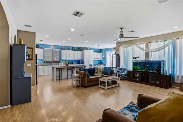 29433 Lake Hills, Menifee, CA 92585