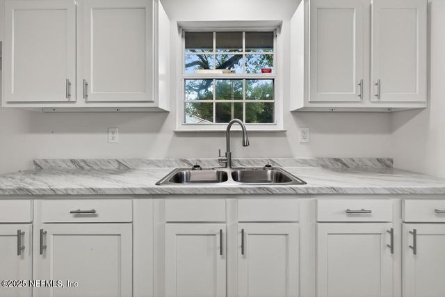 9152 6TH Avenue, Jacksonville, FL 32208