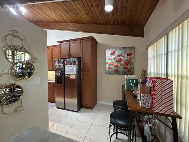 3415 Freedom Dr, Hollywood, FL 33021