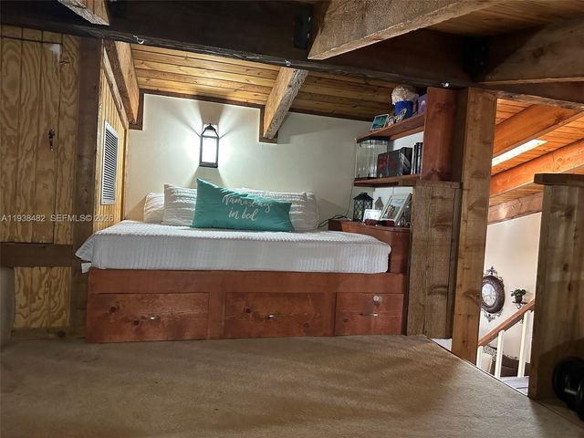 3415 Freedom Dr, Hollywood, FL 33021