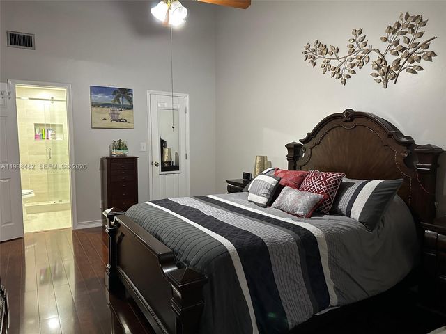 3415 Freedom Dr, Hollywood, FL 33021