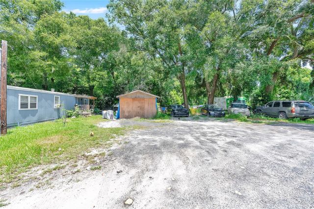 4850 W PONKAN ROAD, Apopka, FL 32712