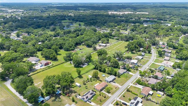 4850 W PONKAN ROAD, Apopka, FL 32712
