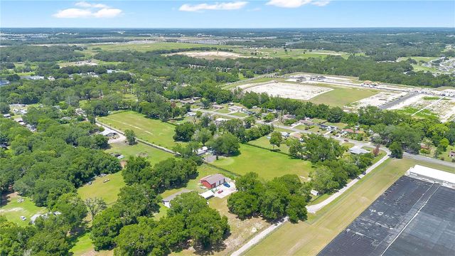 4850 W PONKAN ROAD, Apopka, FL 32712