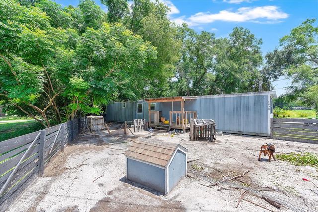 4850 W PONKAN ROAD, Apopka, FL 32712