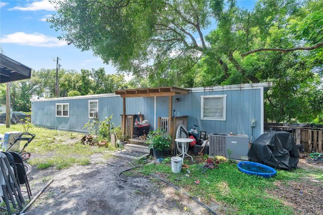 4850 W PONKAN ROAD, Apopka, FL 32712