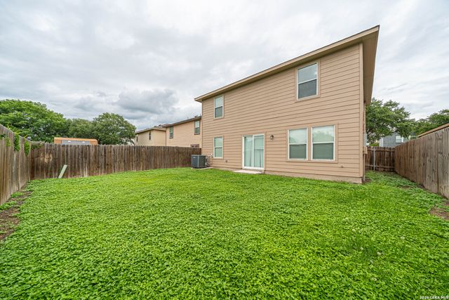 8915 Mission Meadow, San Antonio, TX 78223