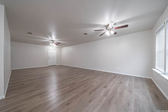 8915 Mission Meadow, San Antonio, TX 78223
