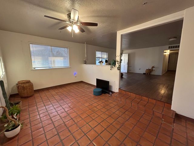 143 Pueblo Luna Drive NW, Albuquerque, NM 87107