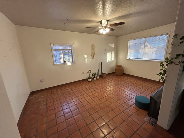 143 Pueblo Luna Drive NW, Albuquerque, NM 87107
