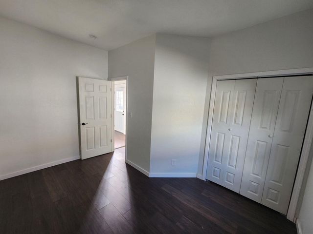 2203 N National Avenue, Springfield, MO 65803