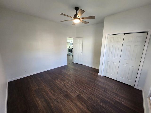 2203 N National Avenue, Springfield, MO 65803