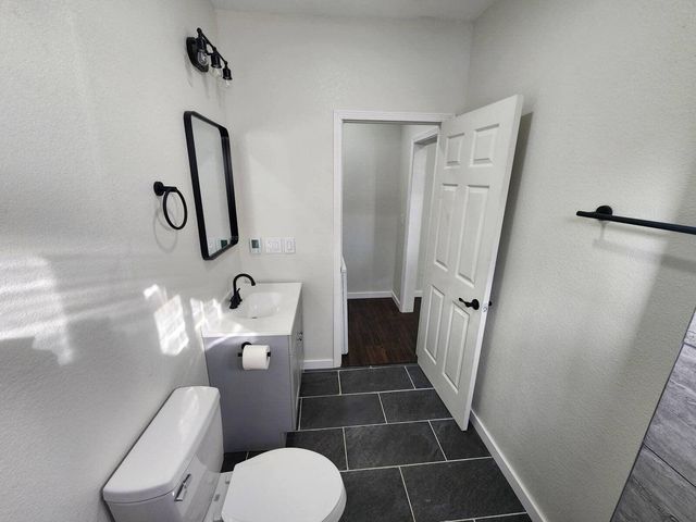 2203 N National Avenue, Springfield, MO 65803