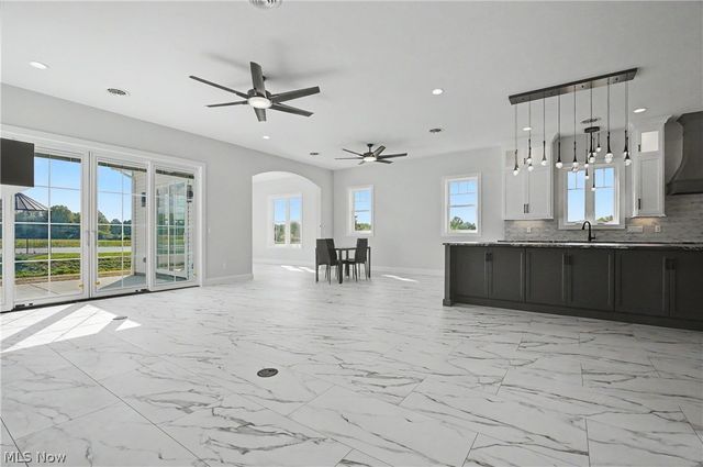 6115 Century Boulevard, Canfield, OH 44406