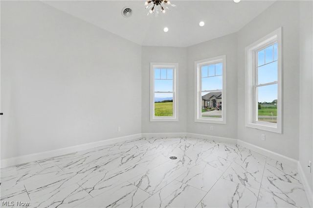 6115 Century Boulevard, Canfield, OH 44406