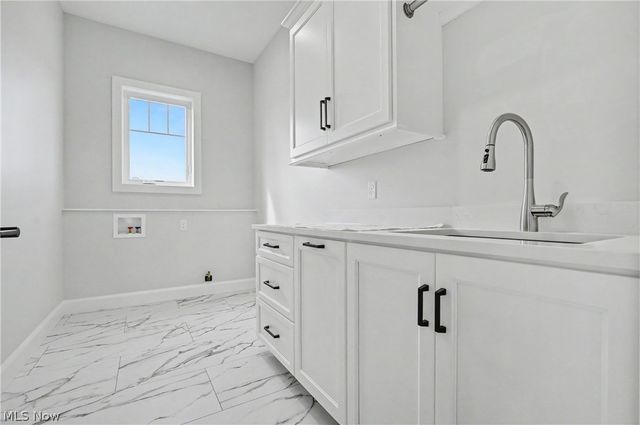 6115 Century Boulevard, Canfield, OH 44406