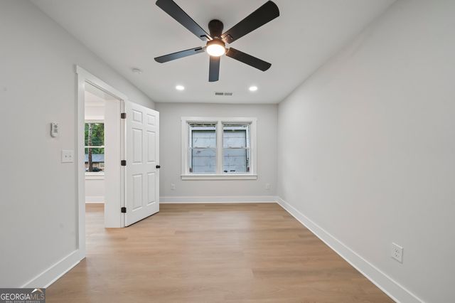 24 Mobley Drive SE, Atlanta, GA 30315