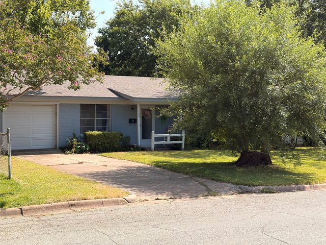 135 N Imperial Drive, Denison, TX 75020