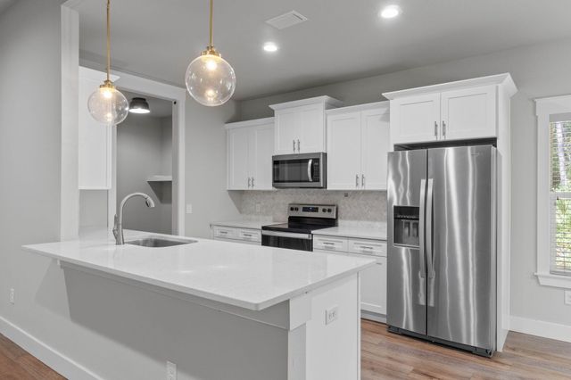 2804 Teepee Road, Navarre, FL 32566