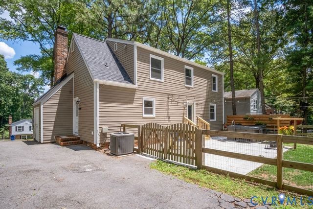 1902 Moonwind Pl, Henrico, VA 23238