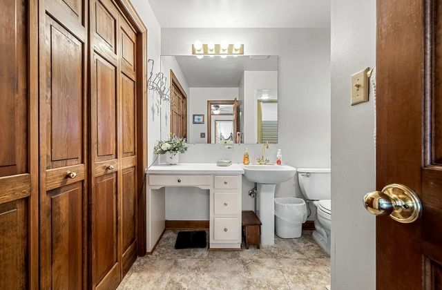 390 Paradise Ln, Mulberry, TN 37359