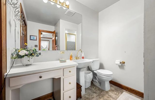 390 Paradise Ln, Mulberry, TN 37359