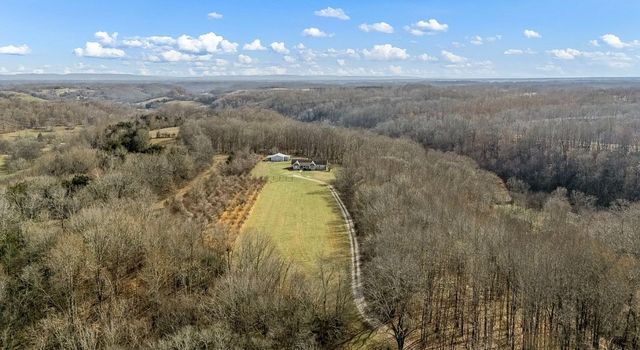 390 Paradise Ln, Mulberry, TN 37359