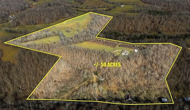 390 Paradise Ln, Mulberry, TN 37359