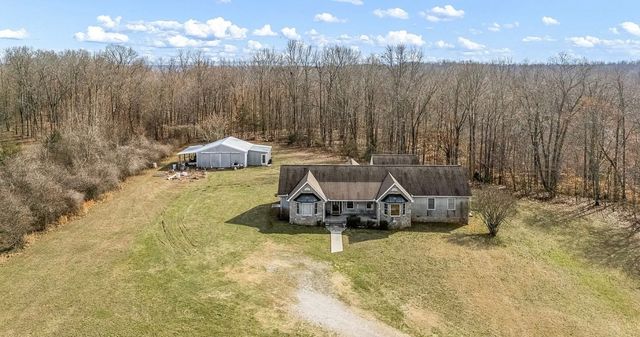 390 Paradise Ln, Mulberry, TN 37359