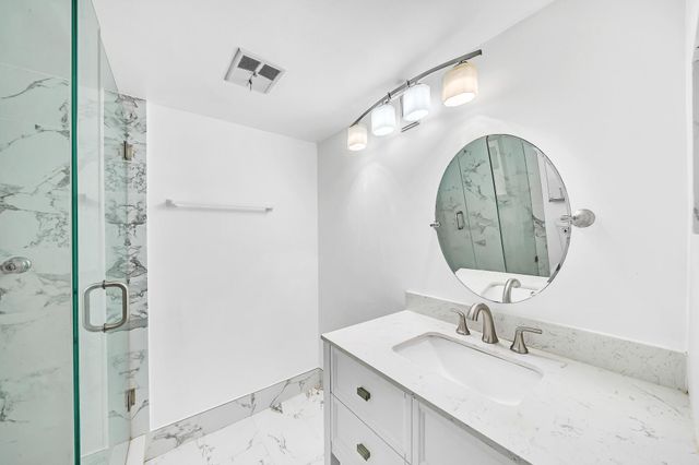 5940 NW 64th Ave 101, Tamarac, FL 33319