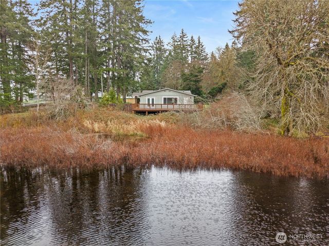 381 E Island Lake Drive, Shelton, WA 98584