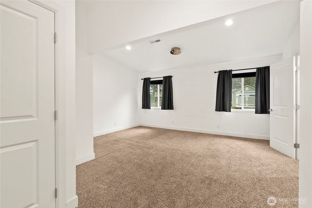 381 E Island Lake Drive, Shelton, WA 98584