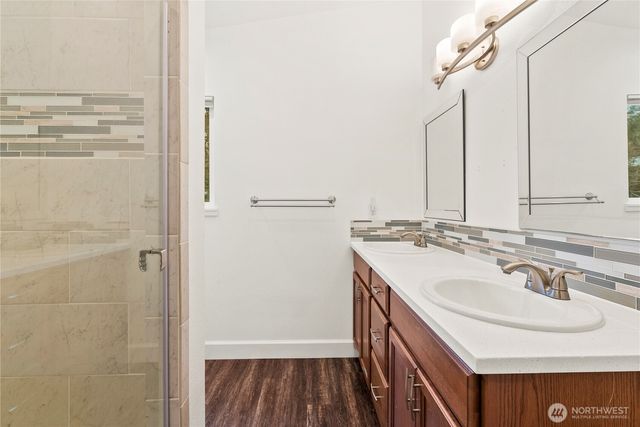 381 E Island Lake Drive, Shelton, WA 98584