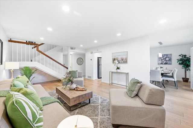 655 Libra Lane, Foster City, CA 94404