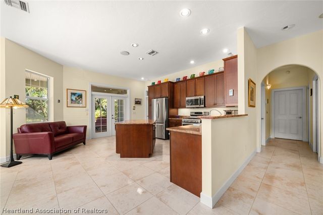 116 S Huntley Drive, Lake Placid, FL 33852