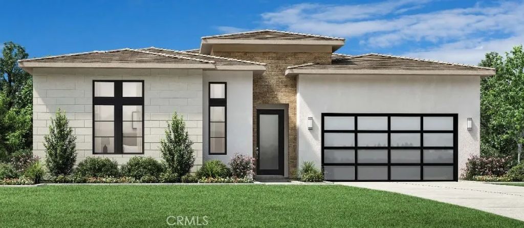 2071 W Pearl Street, Encinitas, CA 92024