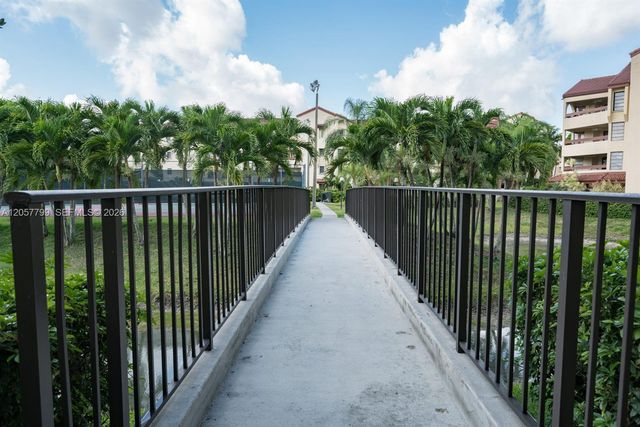 9015 SW 125th Ave N207, Miami, FL 33186