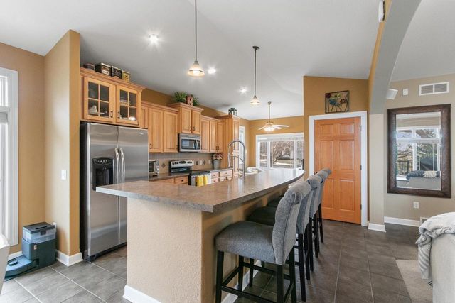 614 Woodhaven Court, Cambridge, WI 53523