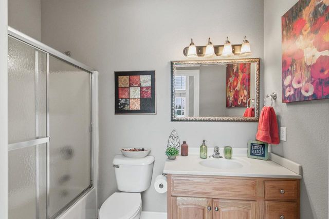 614 Woodhaven Court, Cambridge, WI 53523