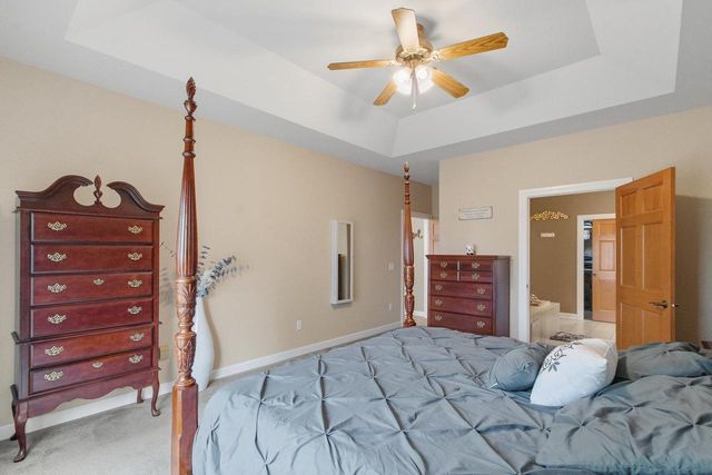 614 Woodhaven Court, Cambridge, WI 53523